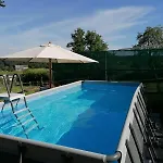 Isi-hof ファームステイ Schonfeld (Vulkaneifel)