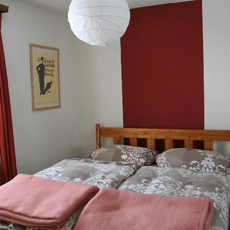 ファームステイ Isi-hof Schonfeld (Vulkaneifel)