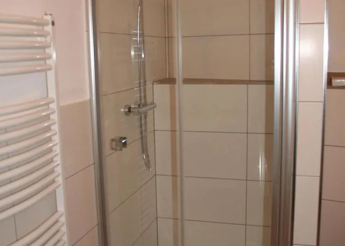 Isi-hof * Schonfeld (Vulkaneifel)